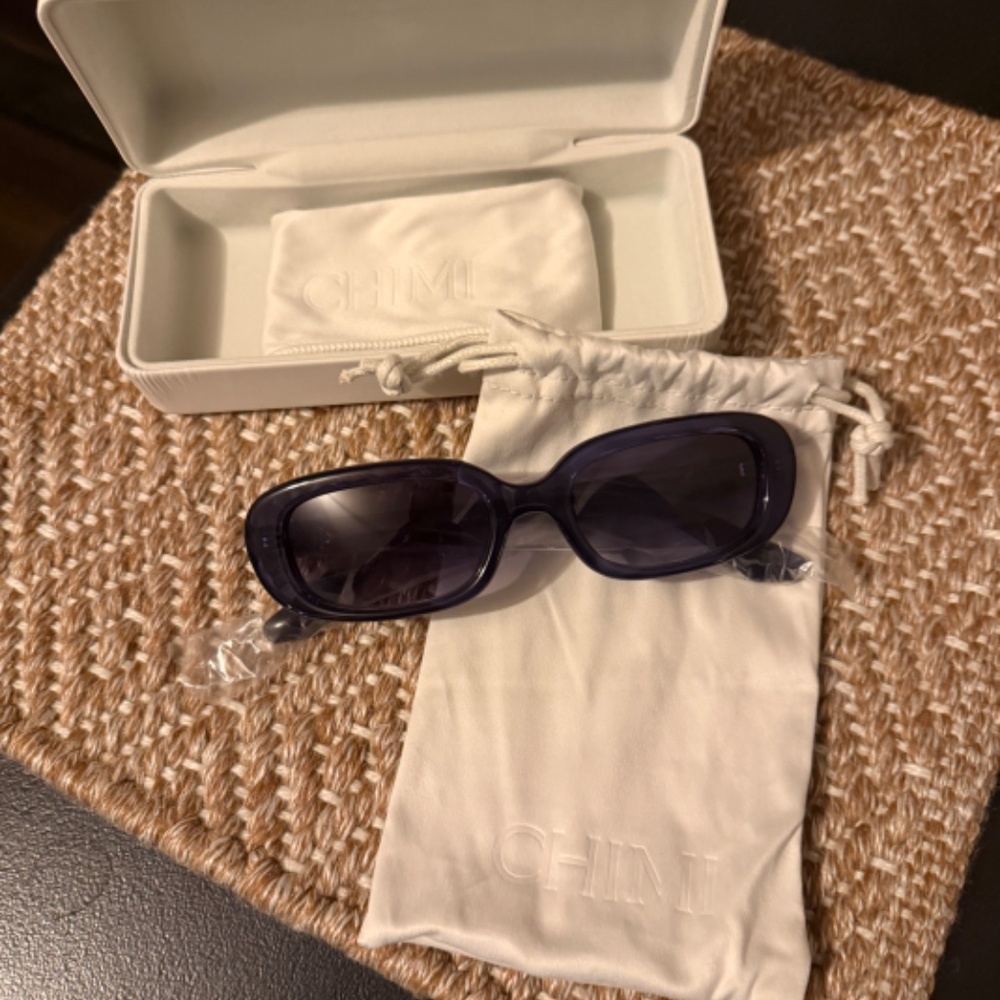 Chimi, 12 Core Blue sunglasses - Picture 4 of 10